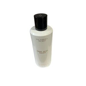Victoria's Secret Body Fragrance Mist Very Sexy Oasis 8.4 fl oz New‎